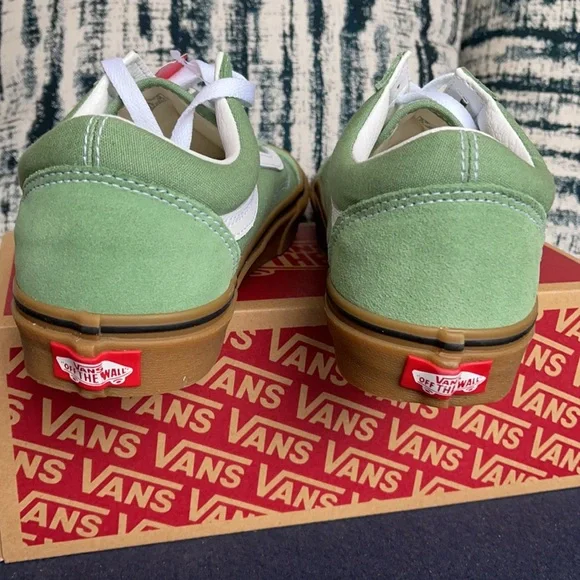 Vans Men’s Old Skool Gum Basil/True White Sneakers